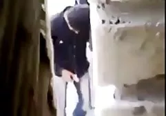 Die beiden wiesen die Schlampe sofort zurück und sie war nicht gegen solche drei Spiele. Die Frau pflanzte eifrig free manga hentai porn auf beide Mitglieder, was ihr großes Vergnügen bereitete