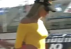 Freche Hausfrau fickt pornoseite xxx sich mit einem Gummischwanz