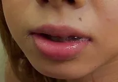 Reife Blondine saugt in hd sex videos gratis einem Auto