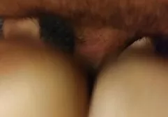 Vollbusige Frau demütigt eine xxx clips kostenlos hilflose Blondine