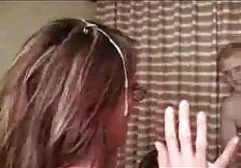 Süße xxx sexfilme Brünette Deutsch gierig nach Sperma