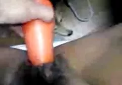 Blondine mit kleinen Titten im best porn gratis Bad