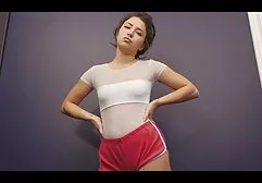 Mädchen haben sex movies gratis ein Problem, das sie durch Blowjob gelöst haben