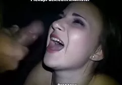 Die Schlampe schickte einen starken Strahl an ihre pornoseite xxx Muschi